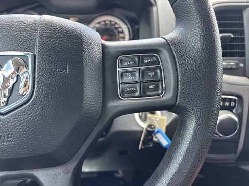 Used 2017 RAM 1500 Express w/ Express Value Package RWD image 25