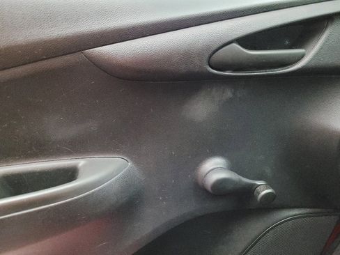 Used 2021 Chevrolet Spark LS image 27