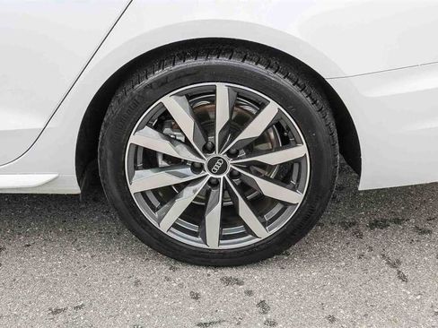 Used 2022 Audi A4 2.0T Premium Plus image 10