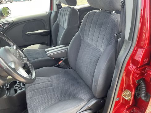 Used 2004 Chrysler PT Cruiser Touring w/ Chrome Accents Group FWD image 12