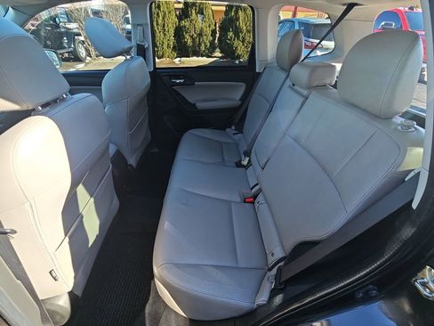 Used 2017 Subaru Forester 2.5i Limited image 20