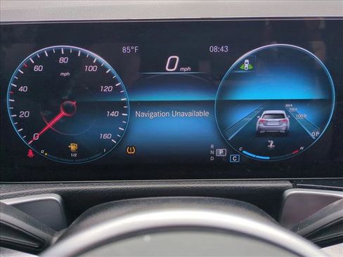 Used 2022 Mercedes-Benz GLB 250 image 11