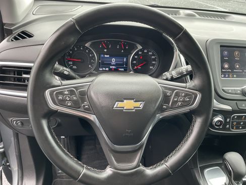 Used 2024 Chevrolet Equinox LT FWD image 10