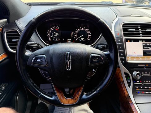 Used 2016 Lincoln MKX Reserve w/ Climate Package image 26