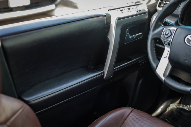 Used 2018 Toyota 4Runner Limited AWD/4WD image 46