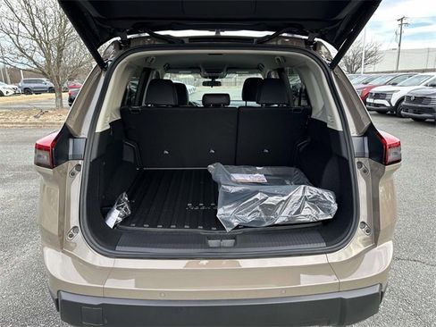 New 2026 Nissan Rogue Rock Creek image 12