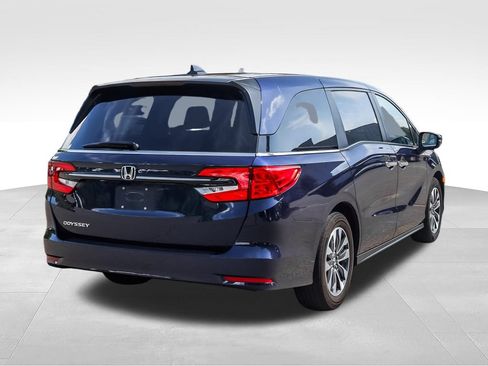 Used 2024 Honda Odyssey EX-L image 4