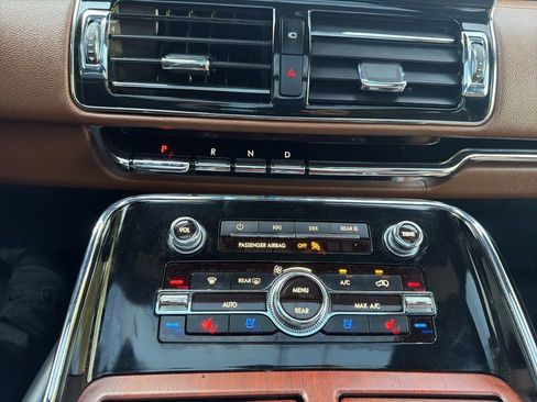 Used 2023 Lincoln Navigator L Reserve image 37