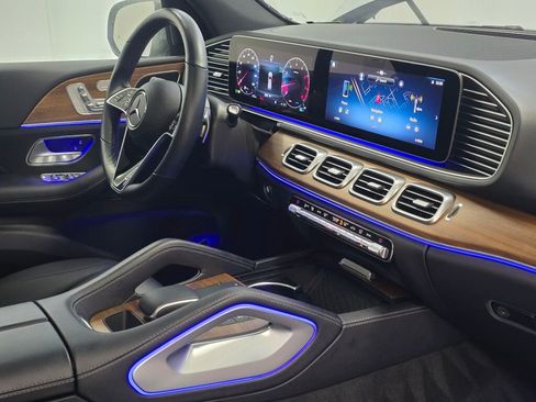 Used 2025 Mercedes-Benz GLE 350 4MATIC image 28