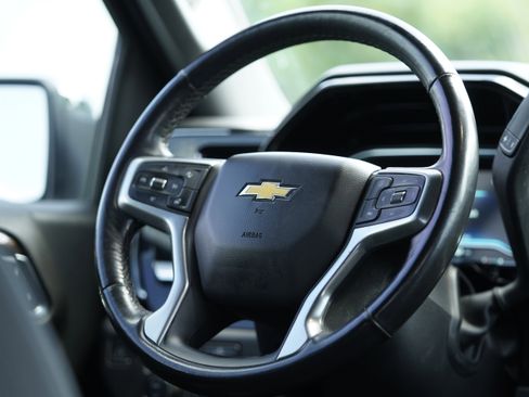 Used 2022 Chevrolet Silverado 1500 LT image 18