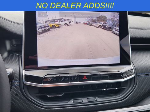 New 2026 Jeep Compass Latitude AWD/4WD image 17