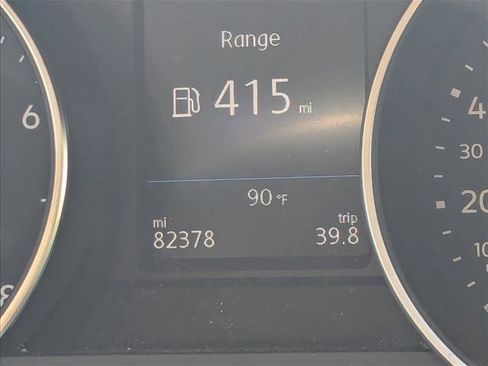 Used 2019 Volkswagen Tiguan SE w/ Panoramic Sunroof Package image 5