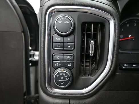 Used 2020 Chevrolet Silverado 1500 LTZ w/ LTZ Plus Package AWD/4WD image 12