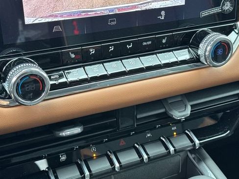 New 2026 GMC Canyon AT4 w/ LPO, Off Road Lift Package image 23