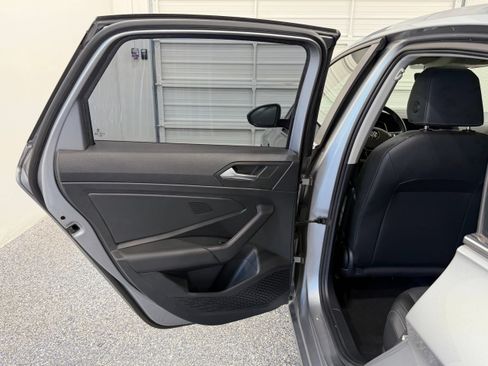 Used 2019 Volkswagen Jetta SEL FWD image 21