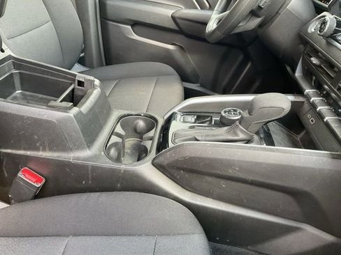 Used 2024 Chevrolet Colorado Trail Boss w/ Advanced Trailering Package AWD/4WD image 20