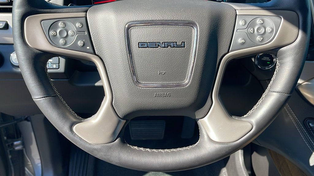 Used 2020 GMC Yukon XL Denali w/ Open Road Package AWD/4WD image 27