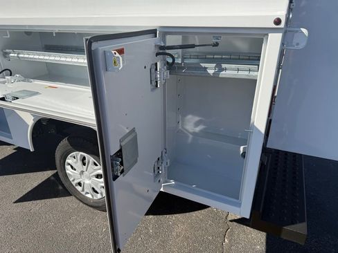 New 2025 Ford Transit 350 w/ Interior Upgrade Package RWD image 32