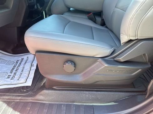 New 2025 Ford F250 XL w/ XL Chrome Package image 17