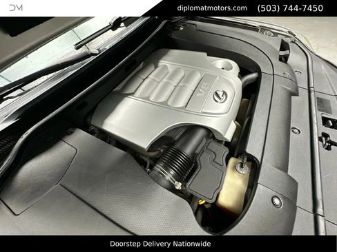 Used 2009 Lexus LX 570 4WD image 43