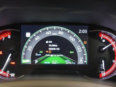 Used 2025 Toyota RAV4 XLE image 25