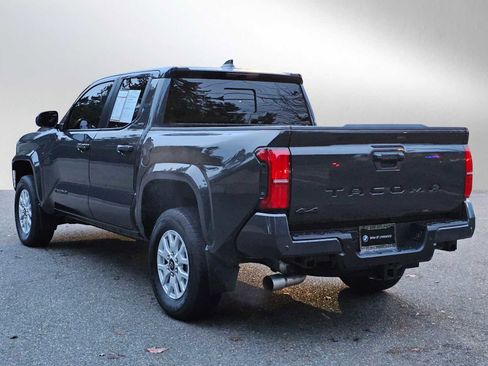 Used 2024 Toyota Tacoma SR5 image 5