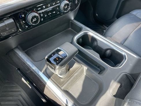 Used 2024 Chevrolet Silverado 1500 LTZ w/ LTZ Premium Package image 19