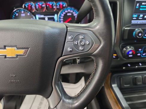 Used 2017 Chevrolet Silverado 1500 LTZ w/ Sport Package AWD/4WD image 17