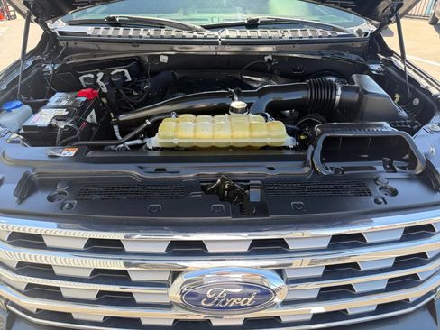 Used 2020 Ford Expedition Max Limited RWD image 28