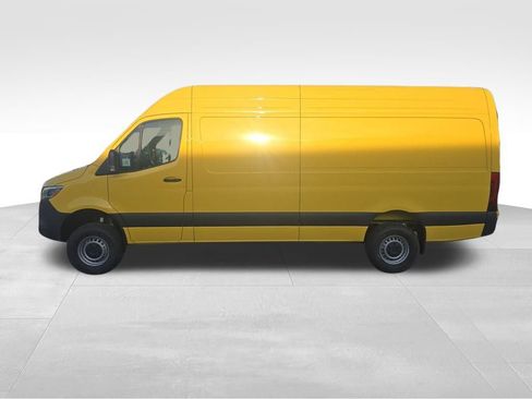 New 2026 Mercedes-Benz Sprinter 2500 image 2