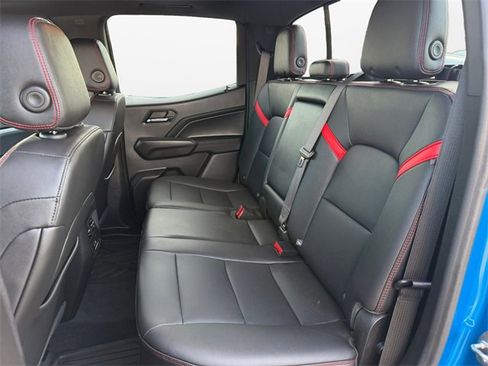 Used 2023 Chevrolet Colorado Z71 w/ Z71 Convenience Package 2 image 13