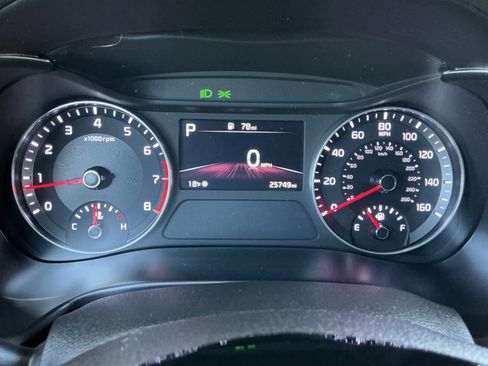 Used 2024 Kia Forte LXS w/ LXS Technology Package image 8