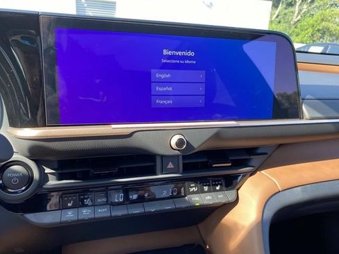 New 2026 Toyota Crown Signia AWD/4WD image 10