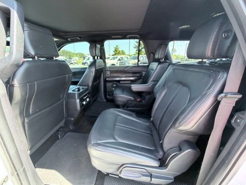 Used 2018 Ford Expedition Max Limited w/ Equipment Group 301A RWD image 26