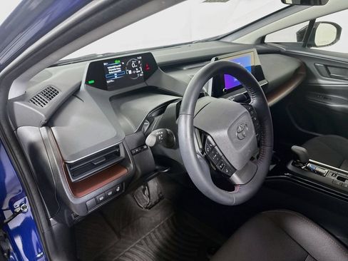 Certified 2026 Toyota Prius Plug-In Hybrid FWD image 9