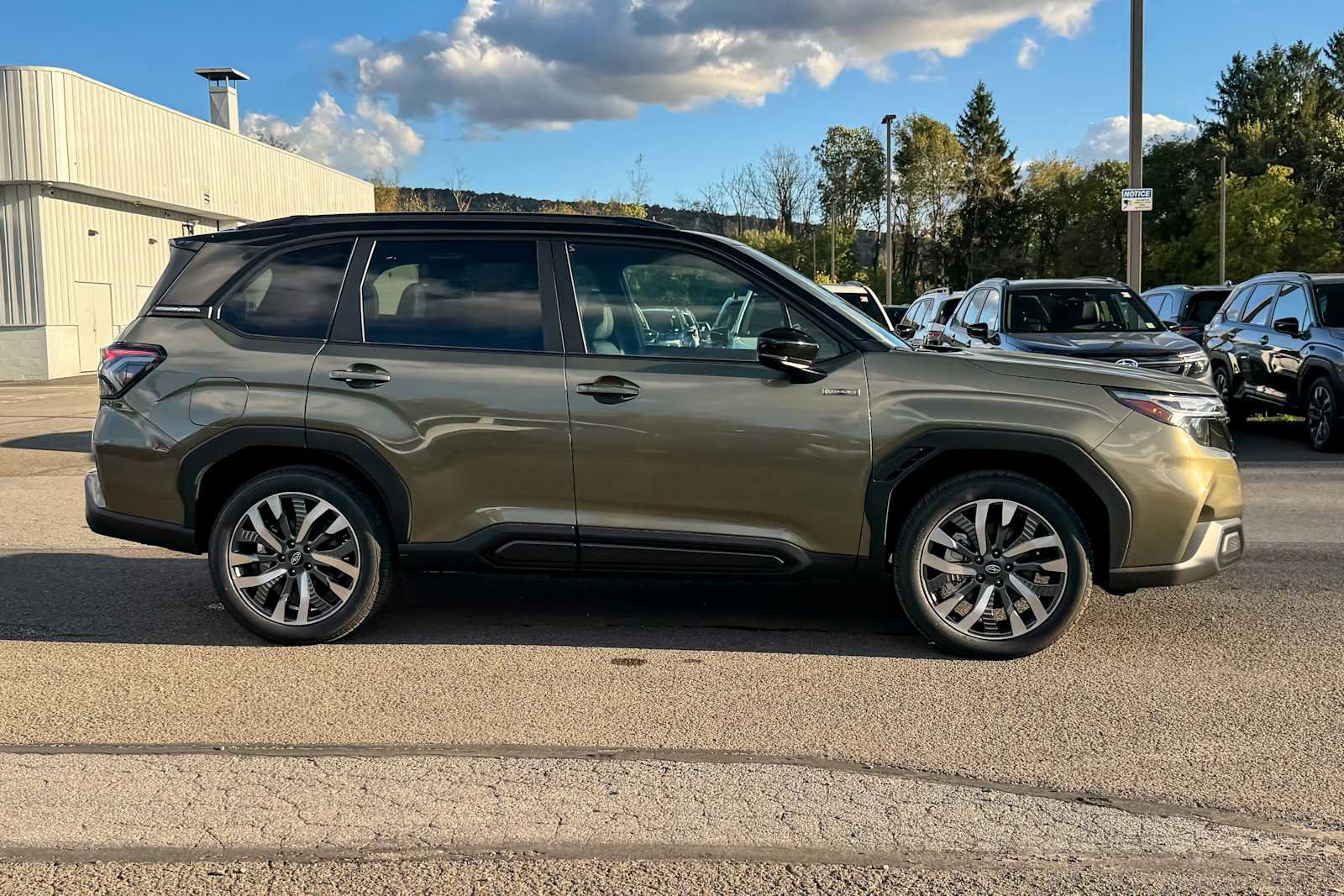 New 2026 Subaru Forester Touring AWD/4WD image 2
