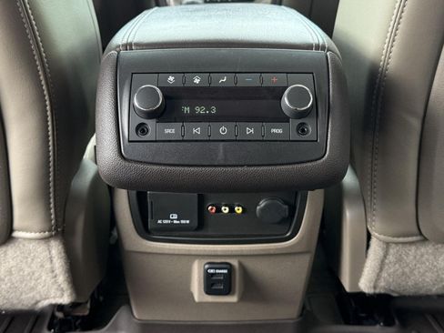 Used 2015 GMC Acadia Denali AWD/4WD image 32