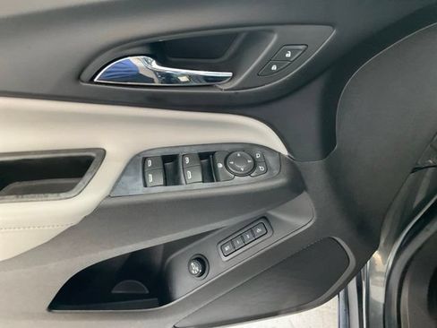 Used 2019 Chevrolet Equinox Premier FWD image 5
