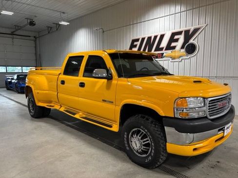 Used 2001 GMC Sierra 3500 4x4 Crew Cab w/ Off-Road Skid Plate Pkg image 5