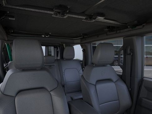 New 2025 Ford Bronco Outer Banks w/ Sasquatch Package image 13