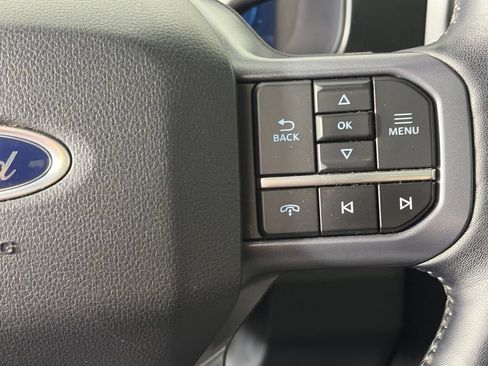 Used 2023 Ford F250 Lariat w/ Lariat Ultimate Package AWD/4WD image 18