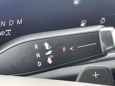 Used 2024 Buick Envision Preferred AWD/4WD image 30