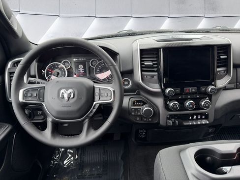 New 2026 RAM 1500 Big Horn AWD/4WD image 10