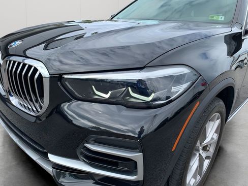 Used 2023 BMW X5 xDrive40i w/ Premium Package image 29