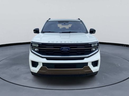 Used 2025 Ford Expedition King Ranch AWD/4WD image 3