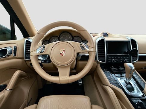 Used 2014 Porsche Cayenne Diesel image 11