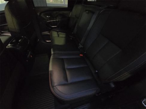 Used 2023 Nissan Titan PRO-4X w/ Pro-4x Convenience Package image 14