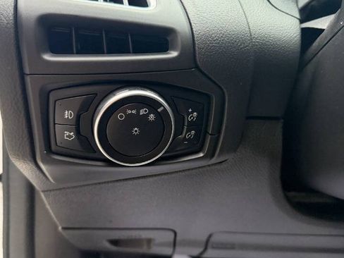 Used 2016 Ford Focus ST w/ Equipment Group 401A image 18