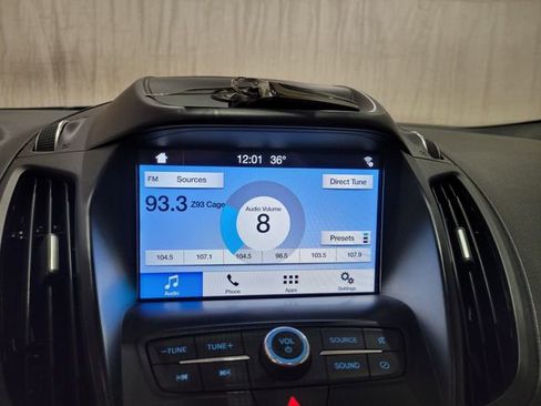 Used 2019 Ford Escape SE image 33