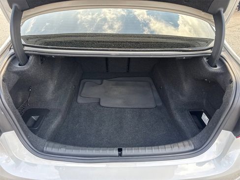 Used 2019 BMW 540i image 18